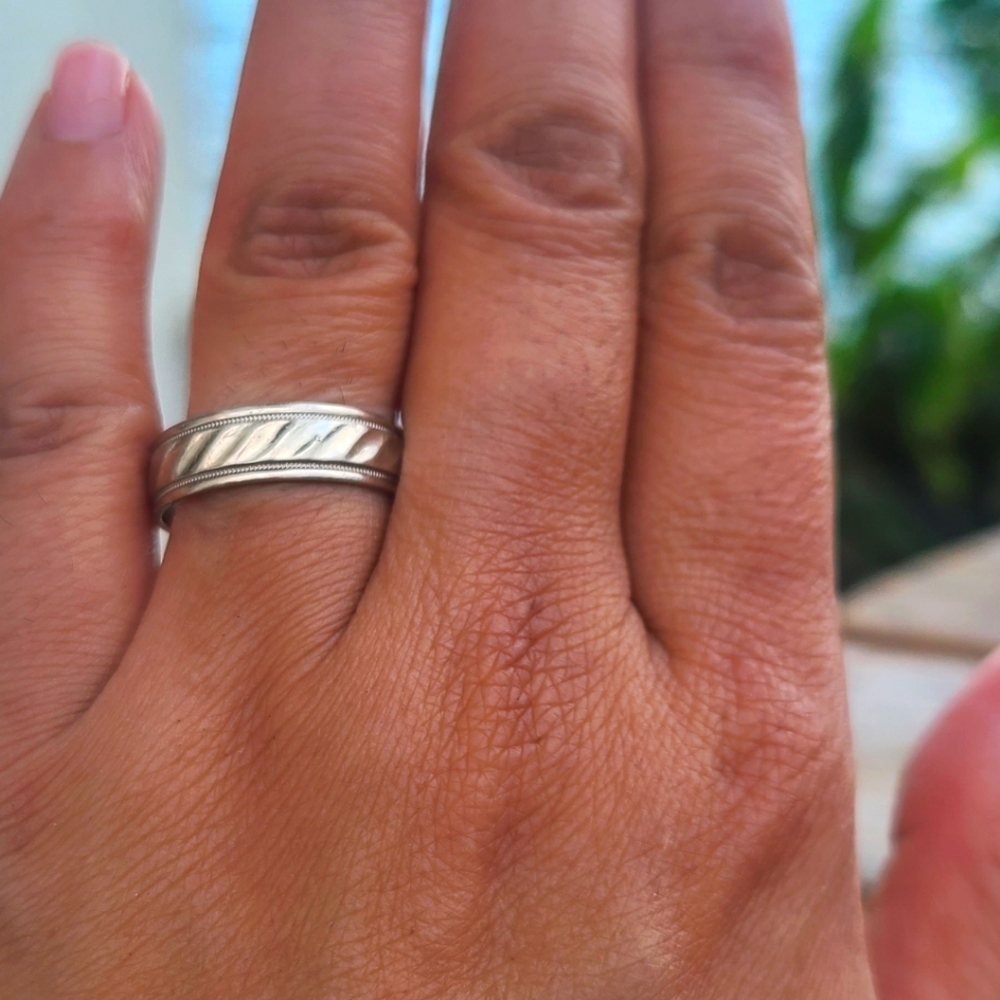 14k white gold band ring